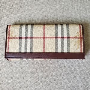 Burberry Long Classic Wallet Authentic